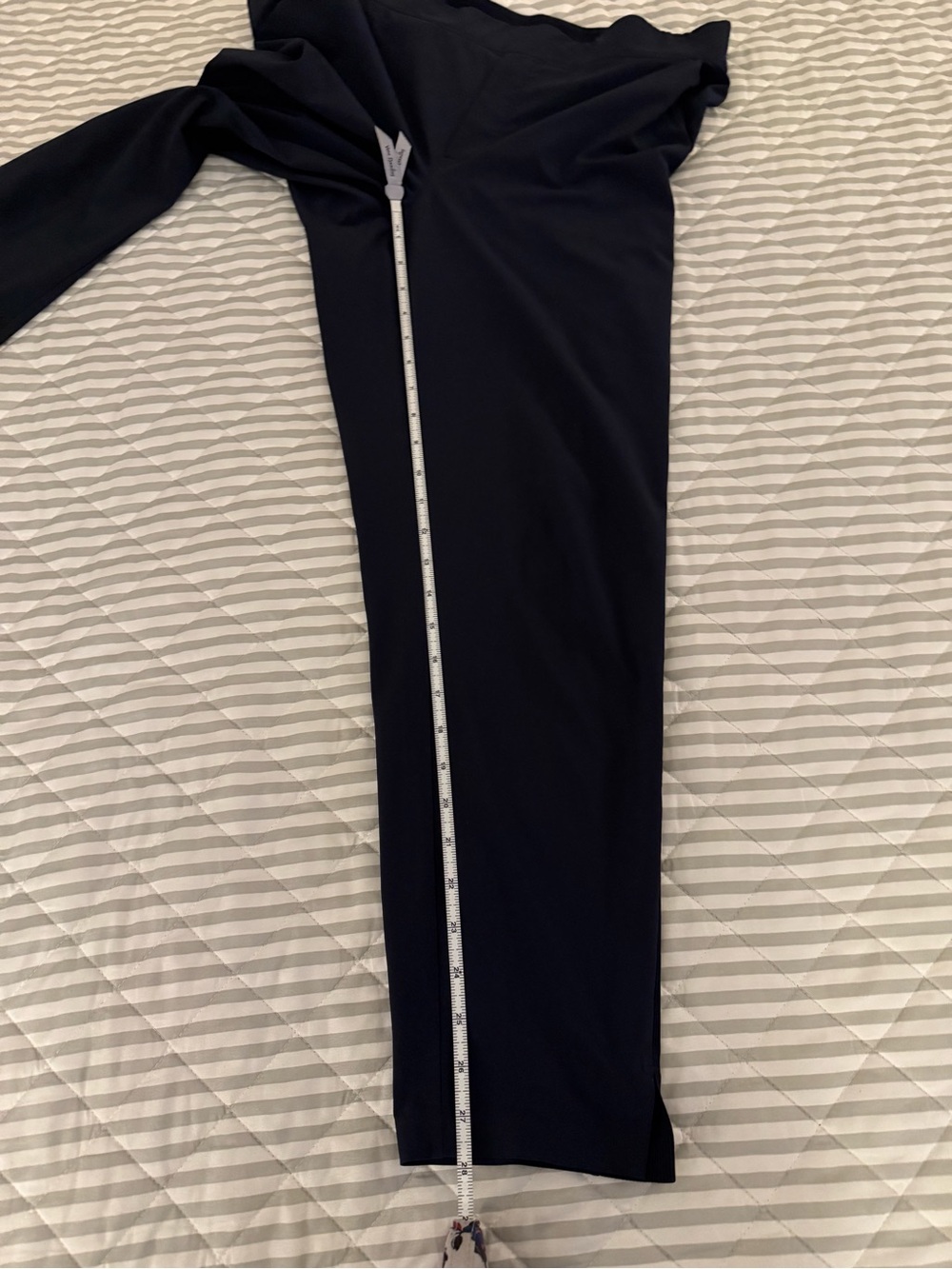 Athleta Brooklyn Ankle Pants Women's 12 Black Stretch Pockets EUC Side Panel - Picture 8 of 11